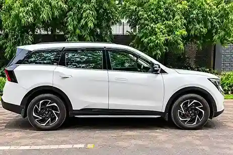 XUV 7XO photo 4