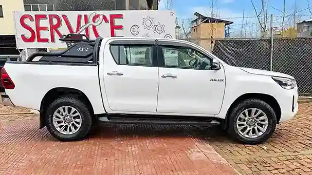 Toyota Hilux photo 4