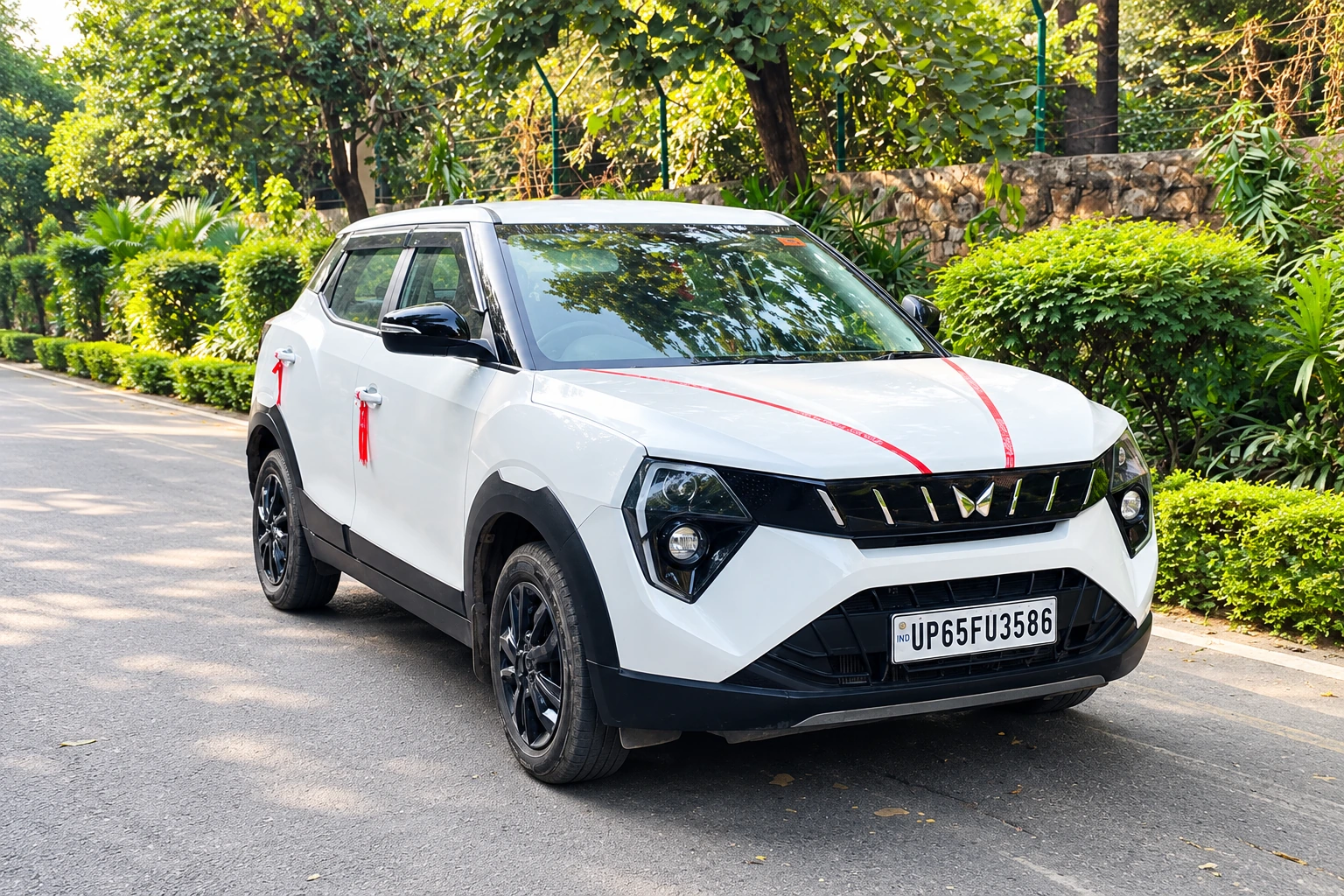 XUV 300 photo 3