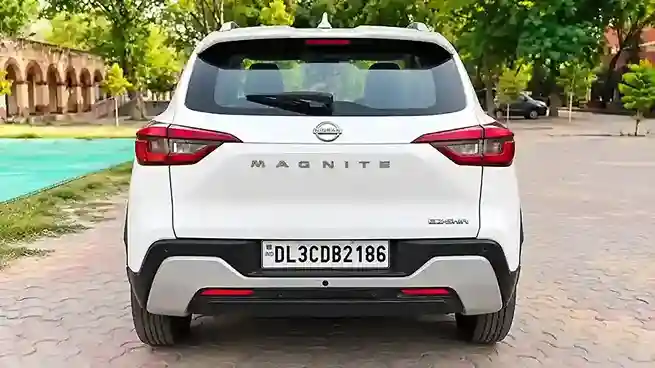 Nissan Magnite photo 2